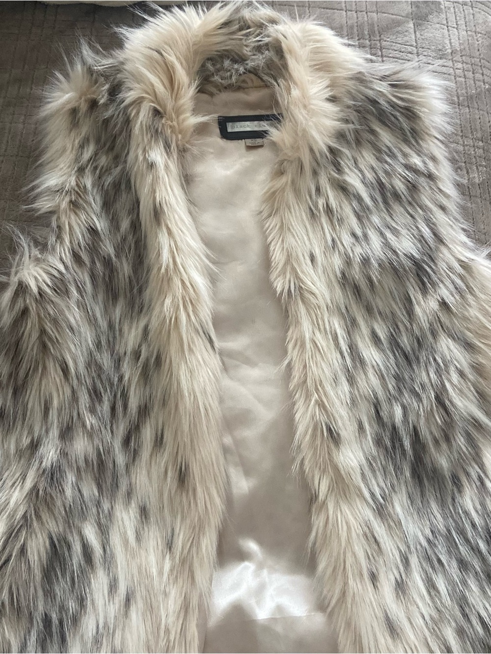 Black Rivet Cream & Gray Faux Fur Teddy Vest lined and super cute for FALL!